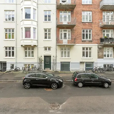 公寓 Homely And Spacious In Cph 哥本哈根