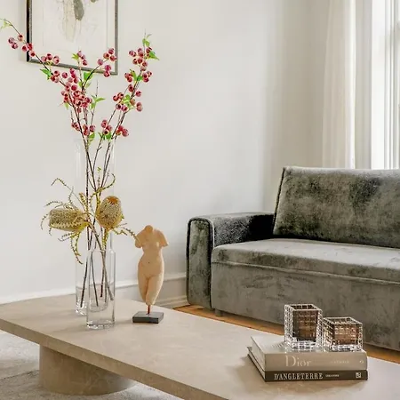 Homely And Spacious In Cph * 哥本哈根