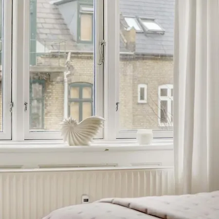 Homely And Spacious In Cph * 哥本哈根